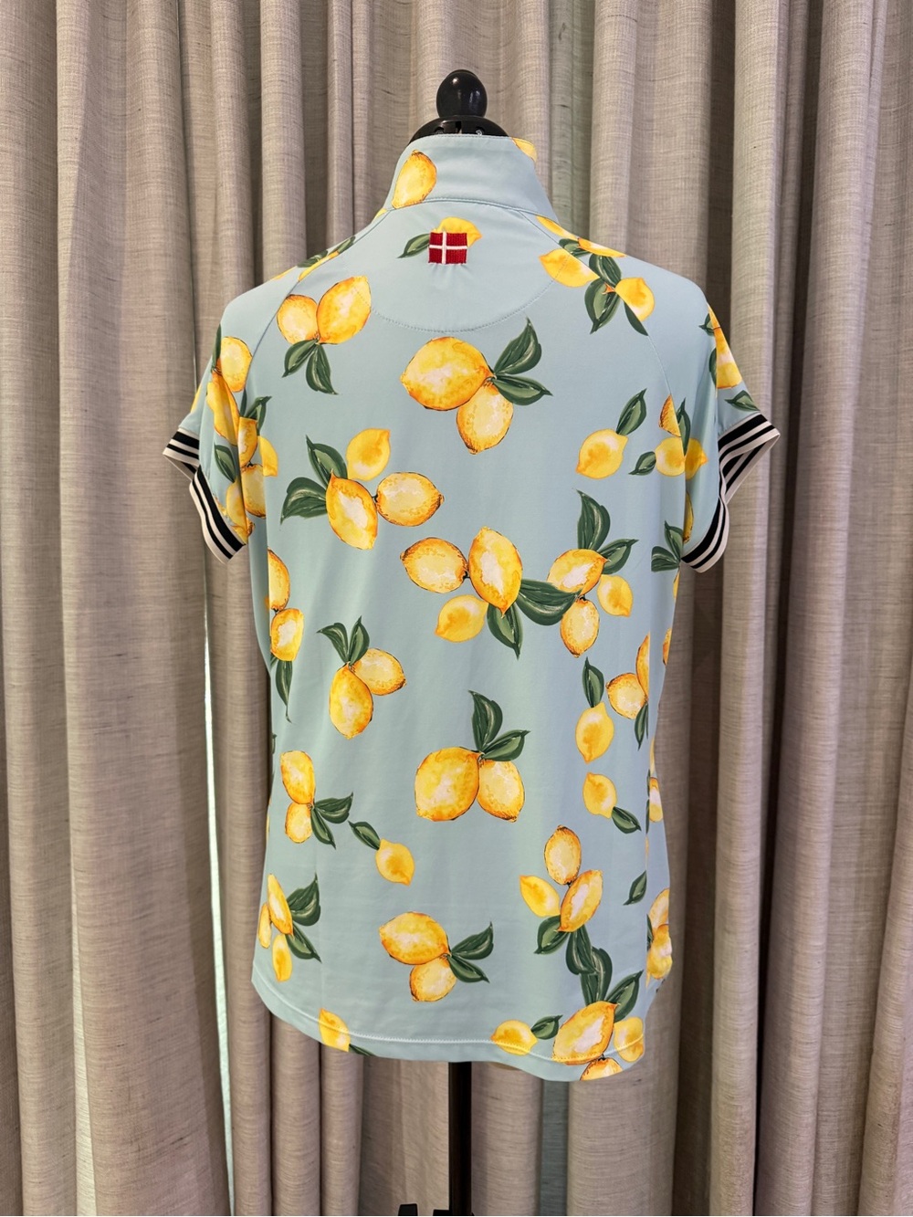 Kastel Denmark Lemon-Print Short Sleeve Tee in Light Blue